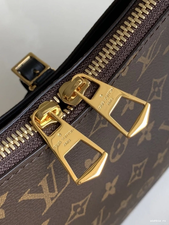 WIS ODÉON VUITTON PM LOUIS 0719